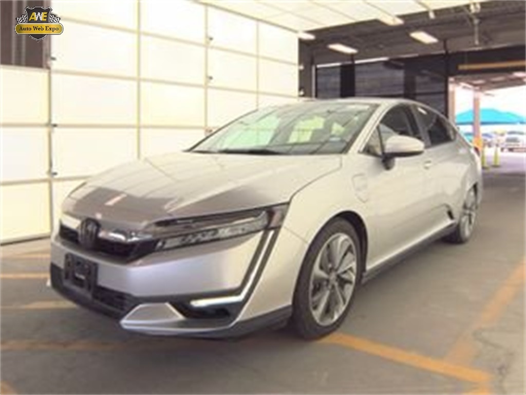 2019 Honda Clarity Plug-In Hybrid photo 2