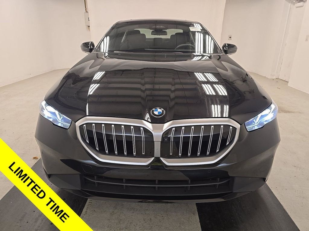 Used 2024 BMW 5 Series 530i /PREMIUM /DRIVING ASSIST PRO Sedan