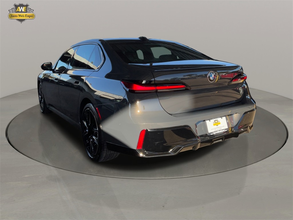 Used 2023 BMW 7 Series 740i Sedan