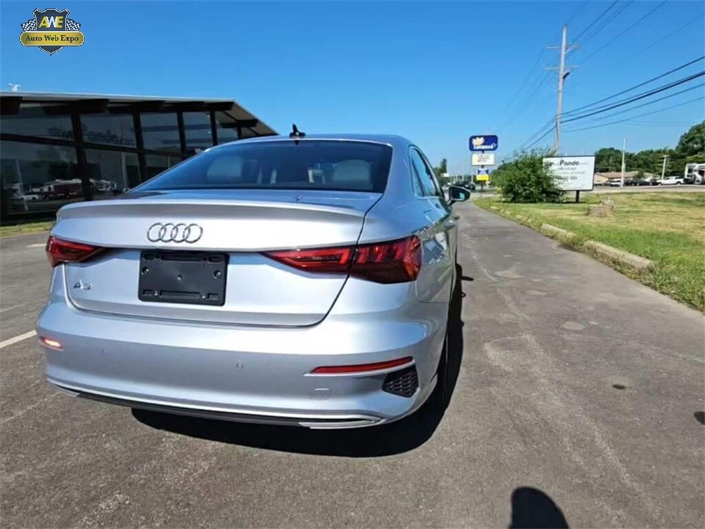 2024 Audi A3 40 Premium photo 3