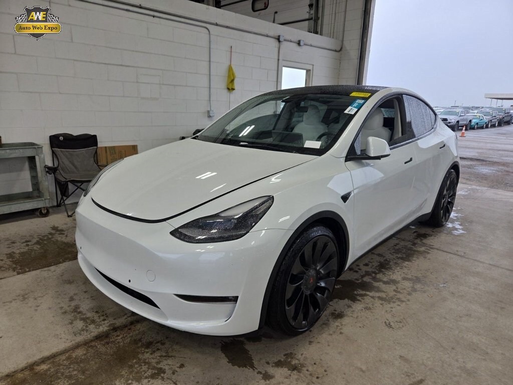 2022 Tesla Model Y Performance photo 3