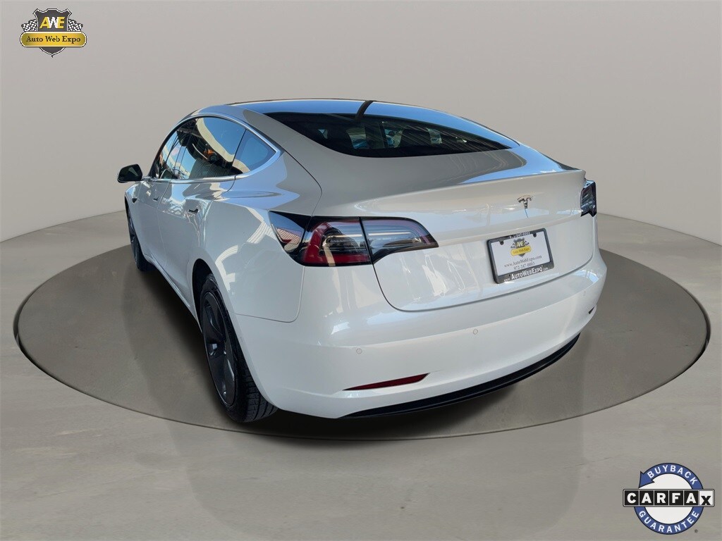 2019 Tesla Model 3 Standard Range Plus photo 4