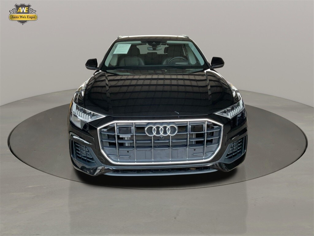 2023 Audi Q8 55 Prestige photo 2