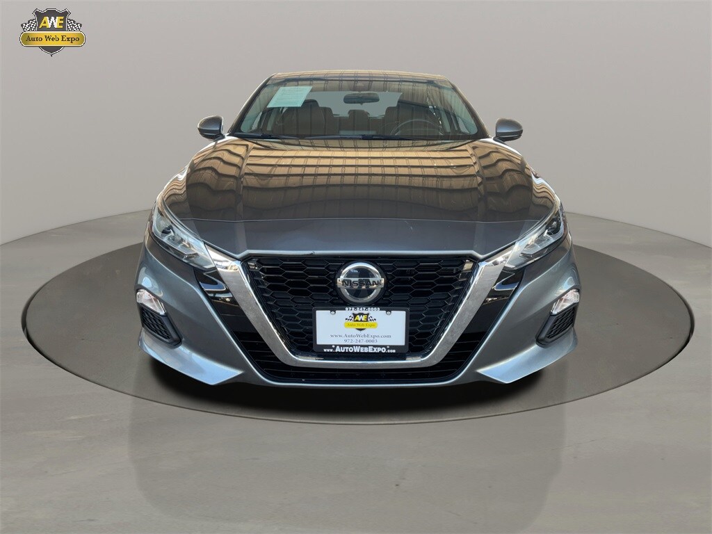 2021 Nissan Altima 2.5 SV photo 2