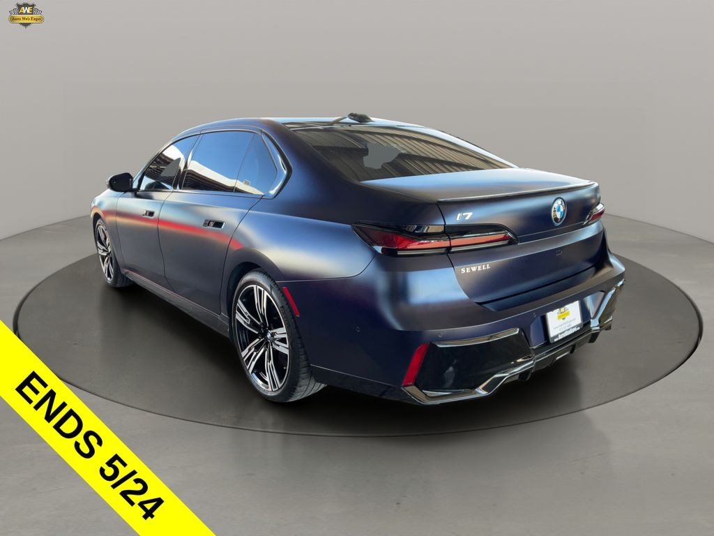 Used 2024 BMW i7 eDrive50 /M SPORT PRO /PREMIUM /EXECUTIVE /DRIVING Sedan