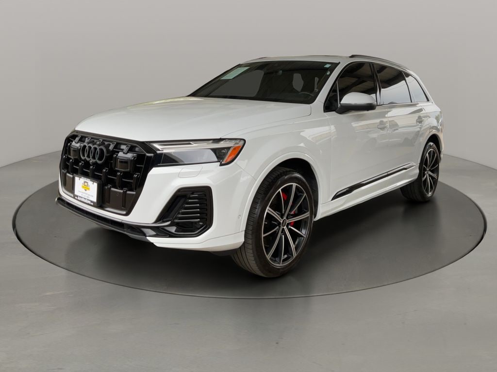 Used 2025 Audi Q7 45 Premium Plus quattro SUV