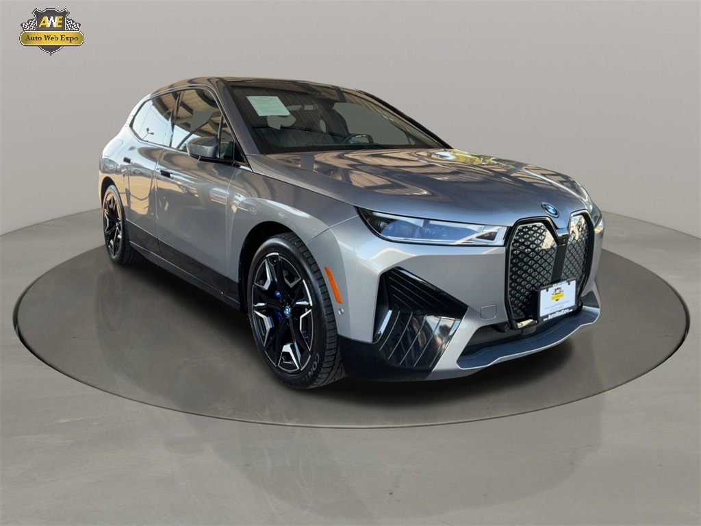 2023 BMW iX