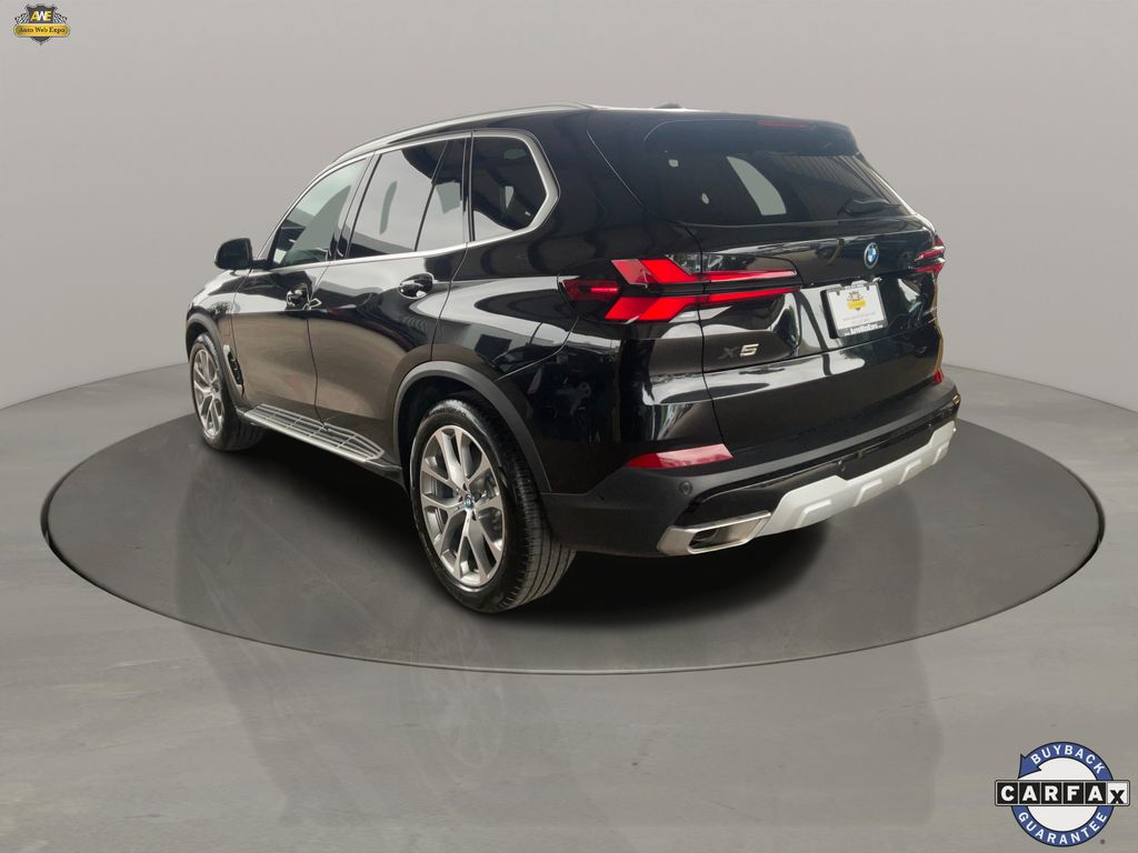 2025 BMW X5 50e - Photo 4