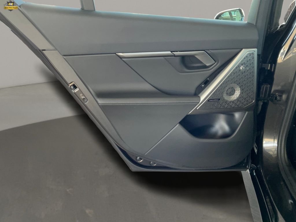 2026 BMW i5 40 - Photo 12