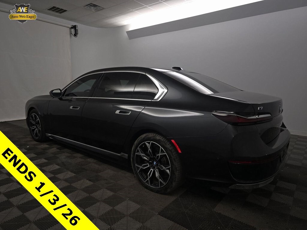 Used 2024 BMW i7 eDrive50 Sedan