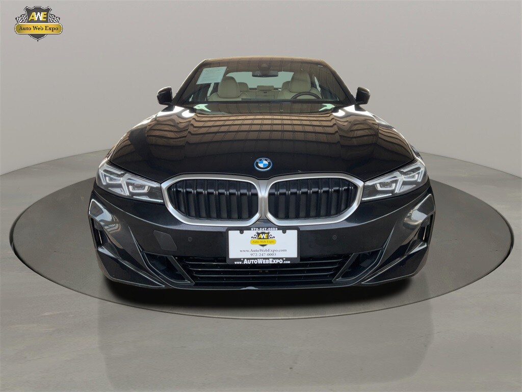 2023 Bmw 330e 3-Series photo 2