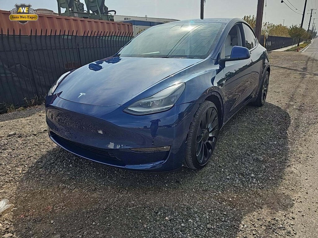 2022 Tesla Model Y Performance photo 2