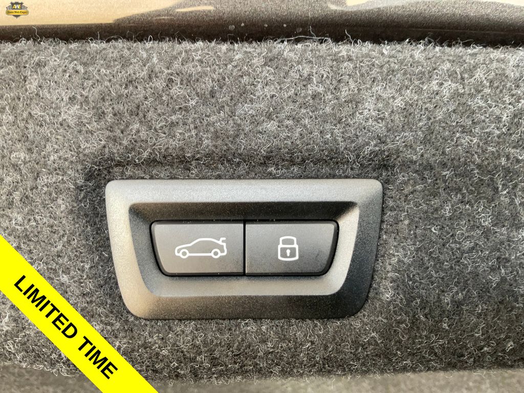 2026 BMW i5 40 - Photo 24