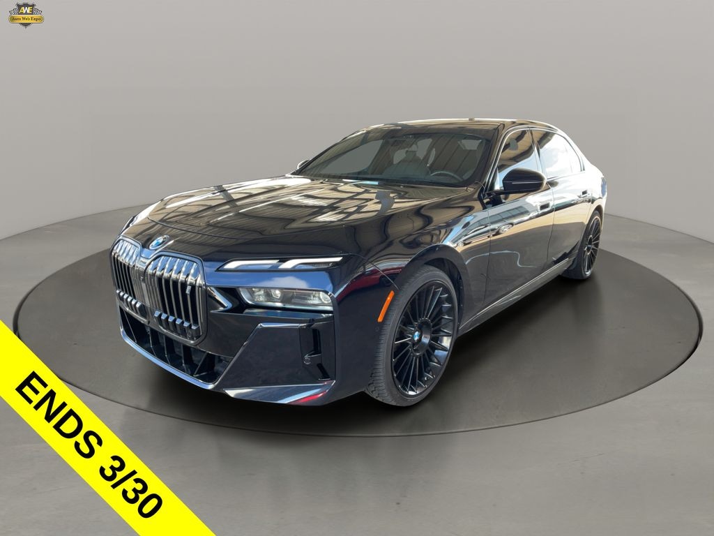 Used 2023 BMW i7 xDrive60 /M SPORT /DRIVING ASSIST PRO /PARK ASSIST Sedan