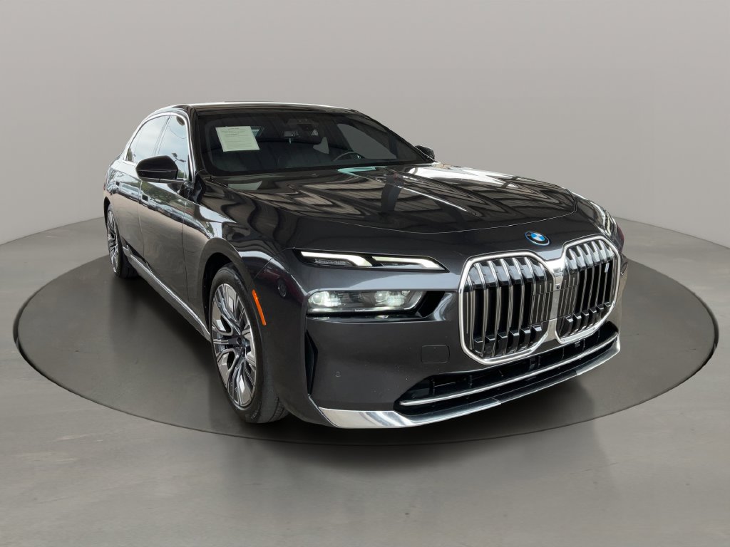 2023 BMW i7