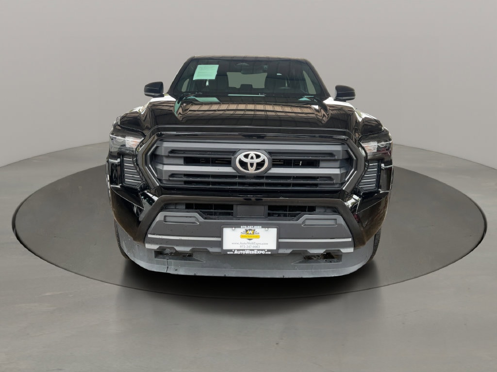 Used 2025 Toyota Tacoma SR Truck Double Cab