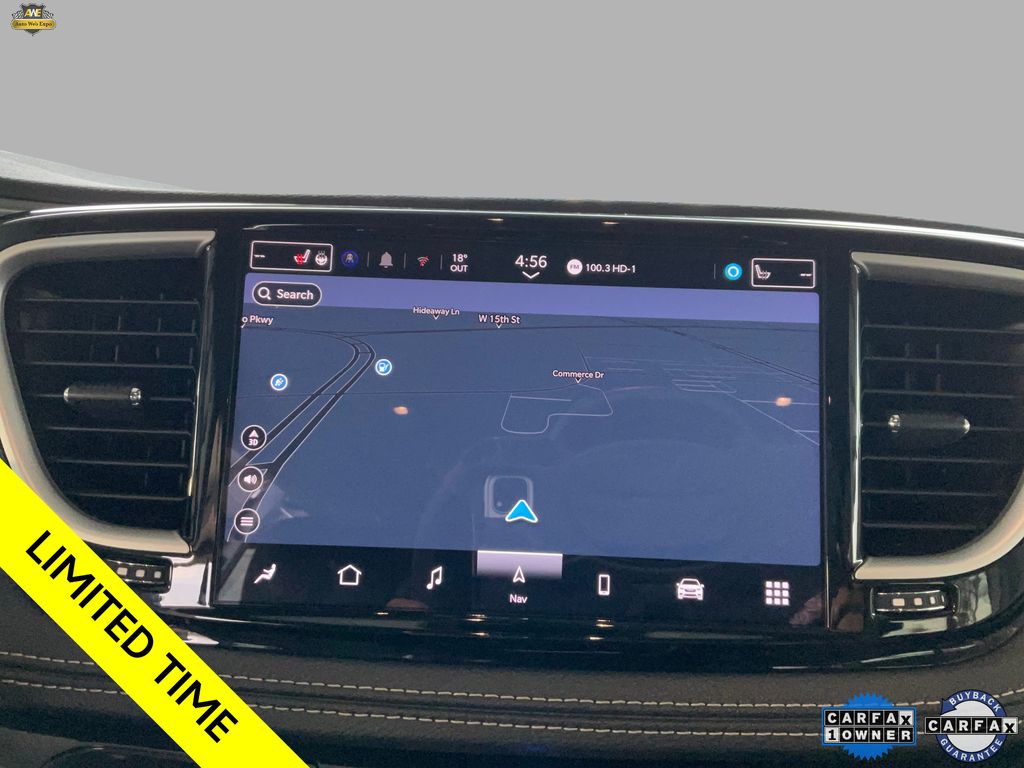 2024 Chrysler Pacifica PHEV Select - Photo 29