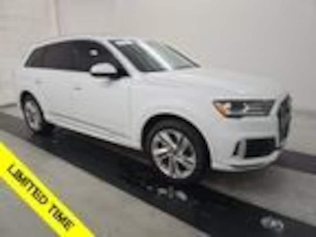 Used 2023 Audi Q7 45 Premium quattro SUV