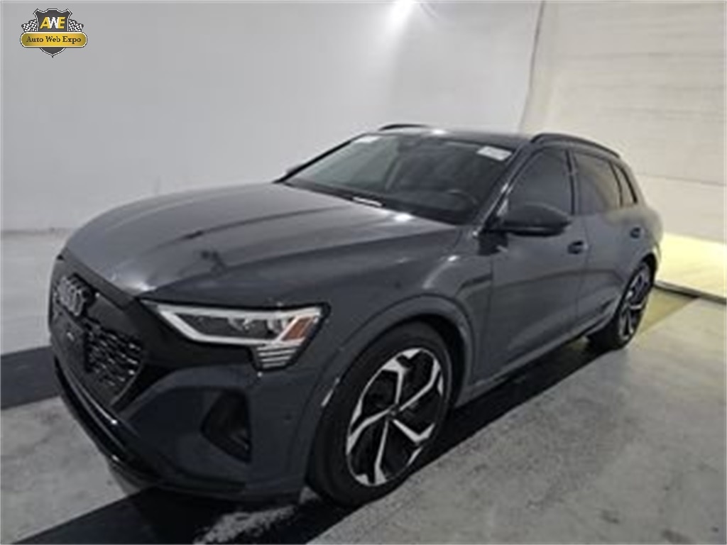 Used 2024 Audi Q8 e-tron Premium Plus quattro SUV