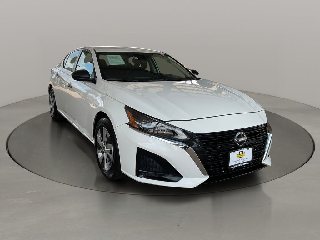 Used 2024 Nissan Altima 2.5 S Sedan