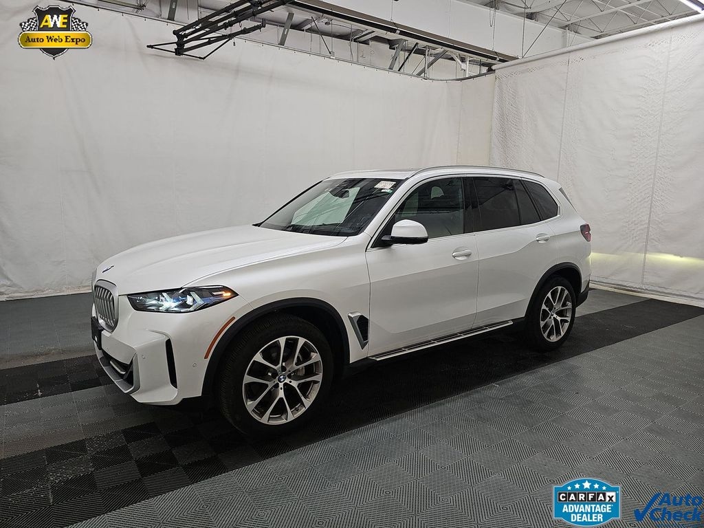 Used 2025 BMW X5 xDrive40i /CLIMATE COMFORT /PREMIUM /PARK ASSIST / SUV