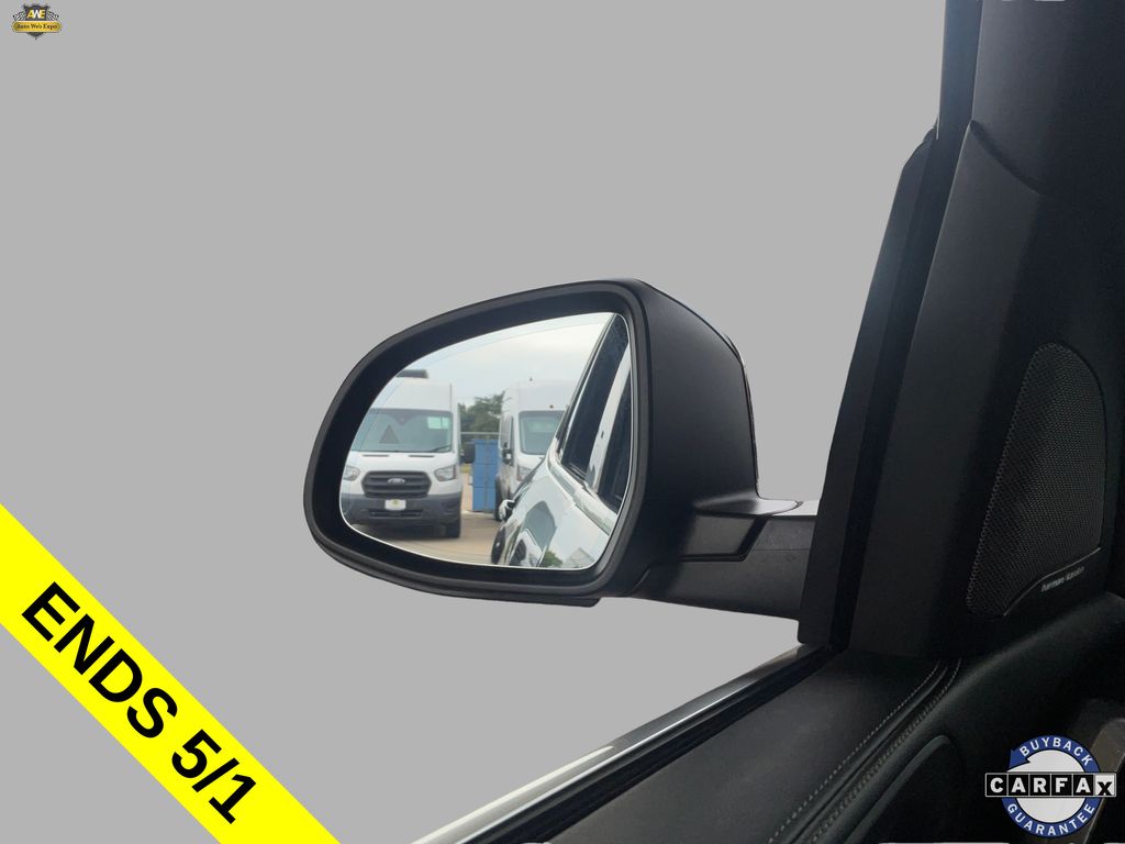 2025 BMW X5 50e - Photo 47