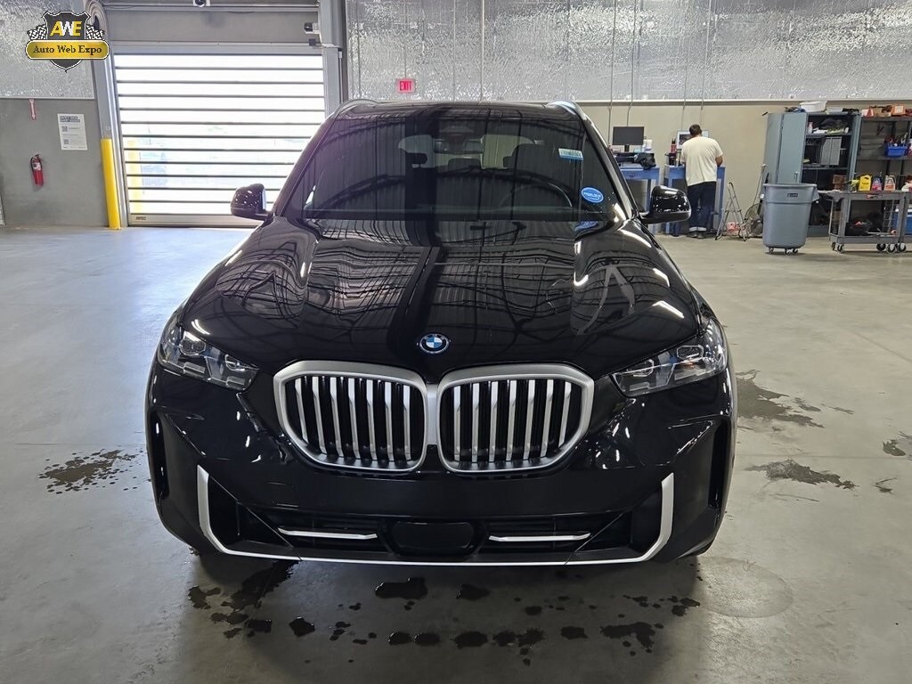 2025 Bmw X5 xDrive50e photo 2