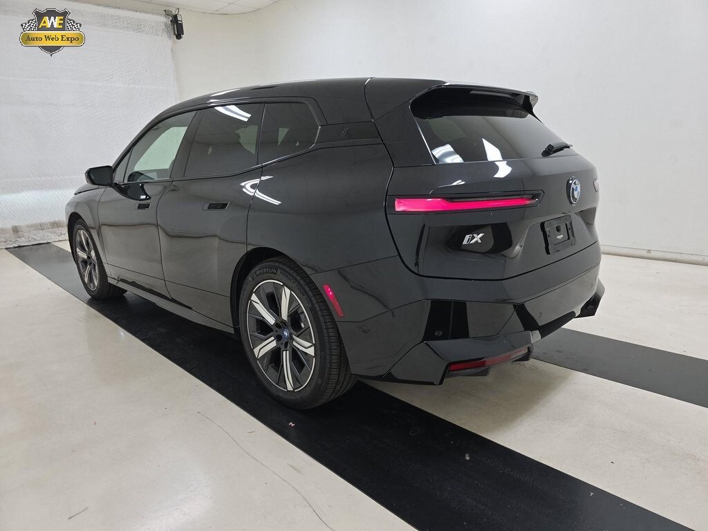 2022 Bmw iX xDrive50i photo 3