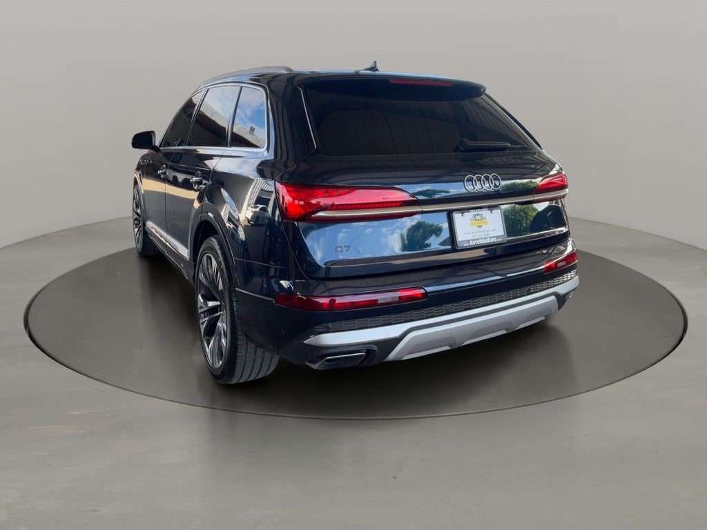 Used 2025 Audi Q7 45 Premium quattro SUV