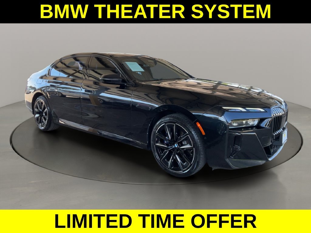 2023 BMW 7 Series 740i
