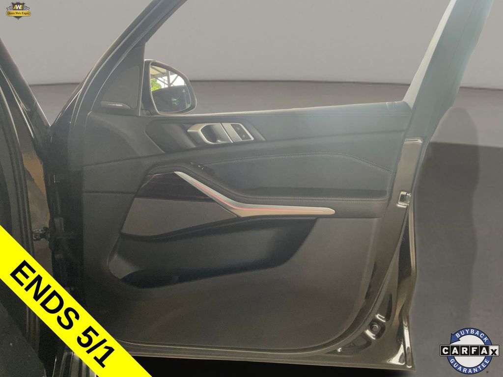 2025 BMW X5 50e - Photo 19