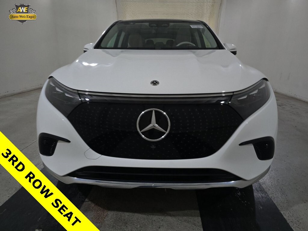 2023 Mercedes Benz EQS SUV 450 photo 2