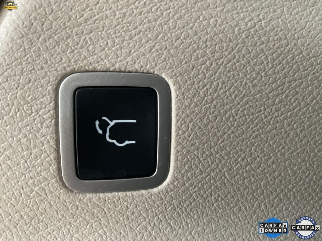 2024 Chrysler Pacifica PHEV Select - Photo 21