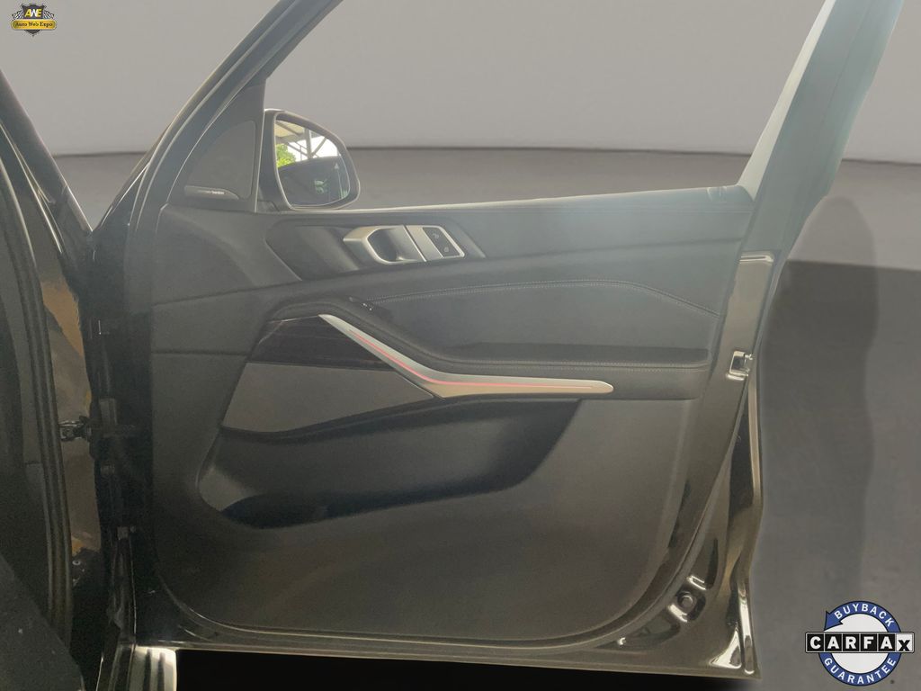 2025 BMW X5 50e - Photo 20