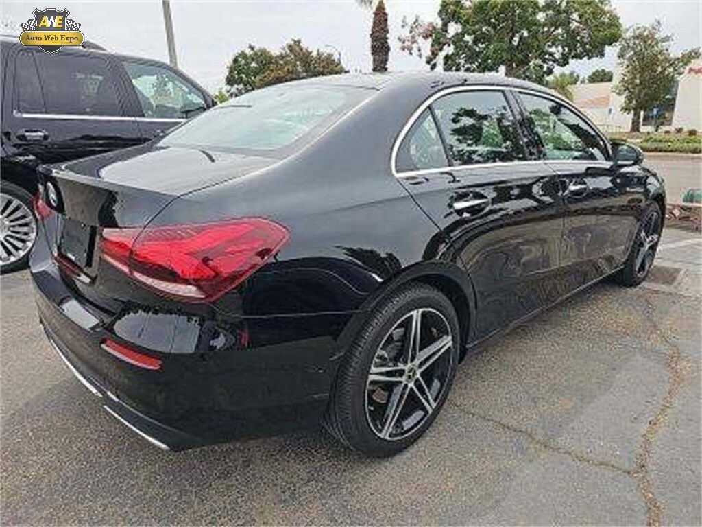2019 Mercedes Benz A 220 photo 4