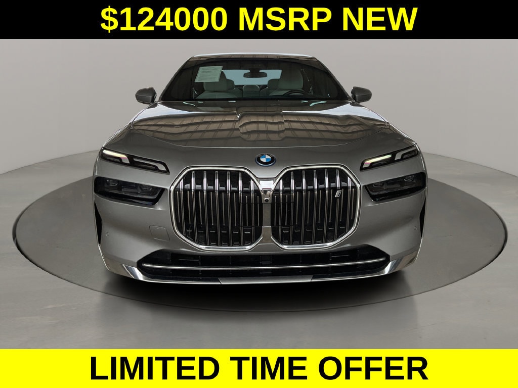 Used 2023 BMW i7 xDrive60 /DRIVING ASSIST PRO /PARK ASSIST /$124K M Sedan