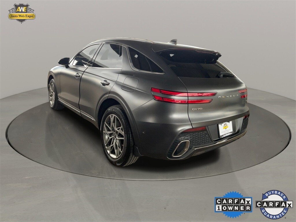 2023 Genesis GV70 2.5T Advanced photo 4
