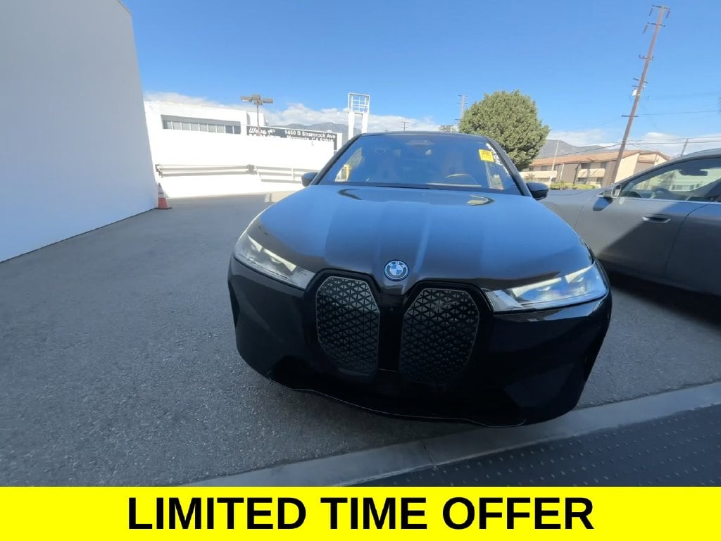 2024 BMW iX