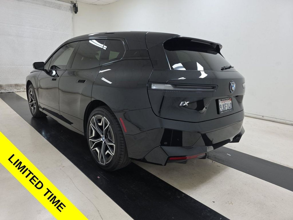 Used 2024 BMW iX xDrive50 /SPORT /LUXURY /DRIVING ASSIST PRO SUV