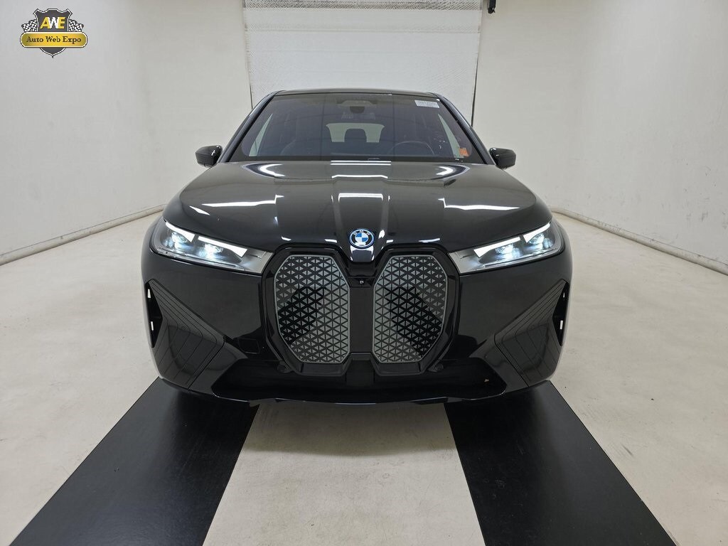 2022 Bmw iX xDrive50i photo 2