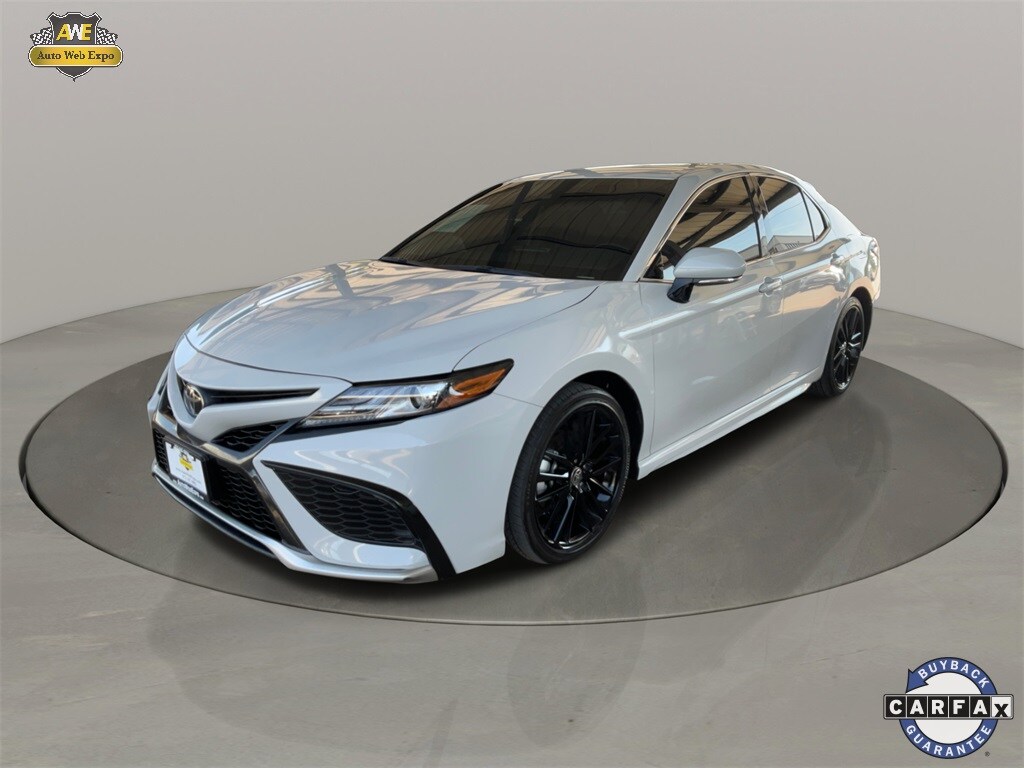 2023 Toyota Camry XSE photo 3