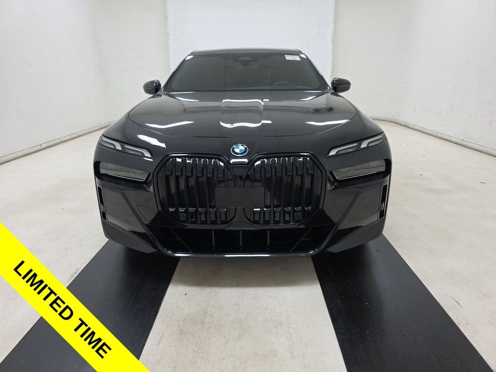 Used 2023 BMW i7 xDrive60 Sedan