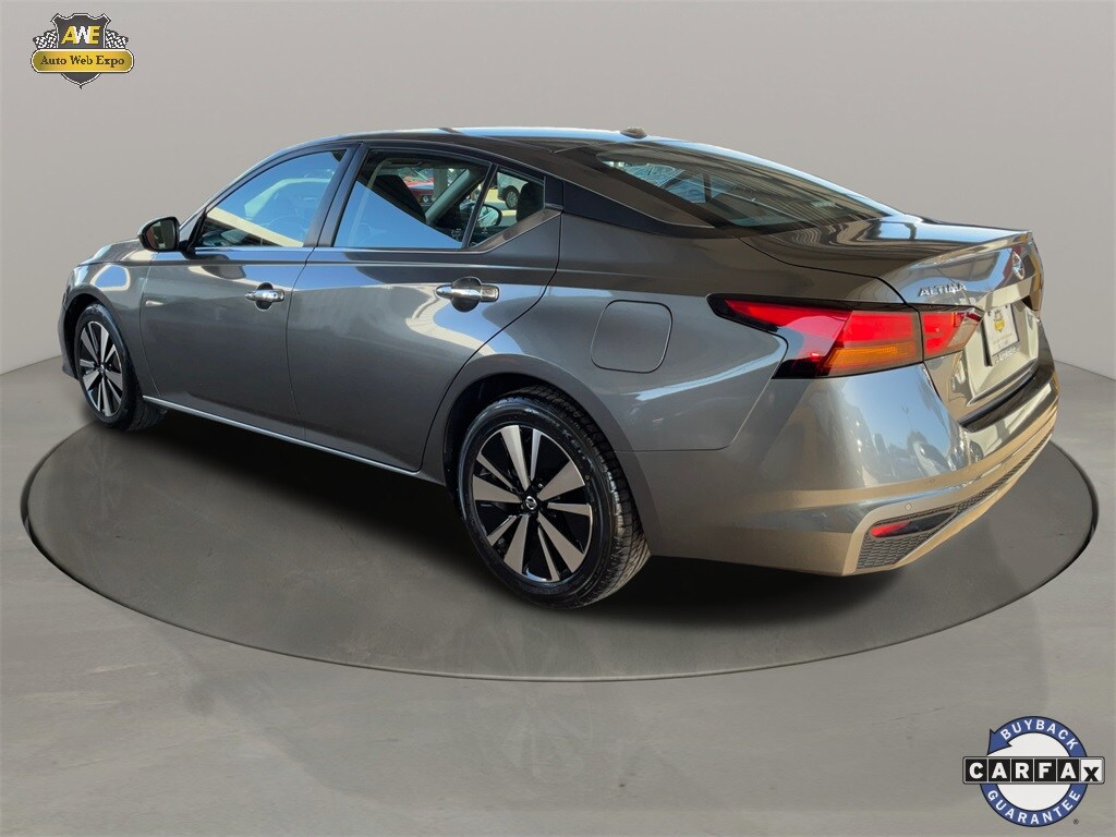 2022 Nissan Altima 2.5 SV photo 4