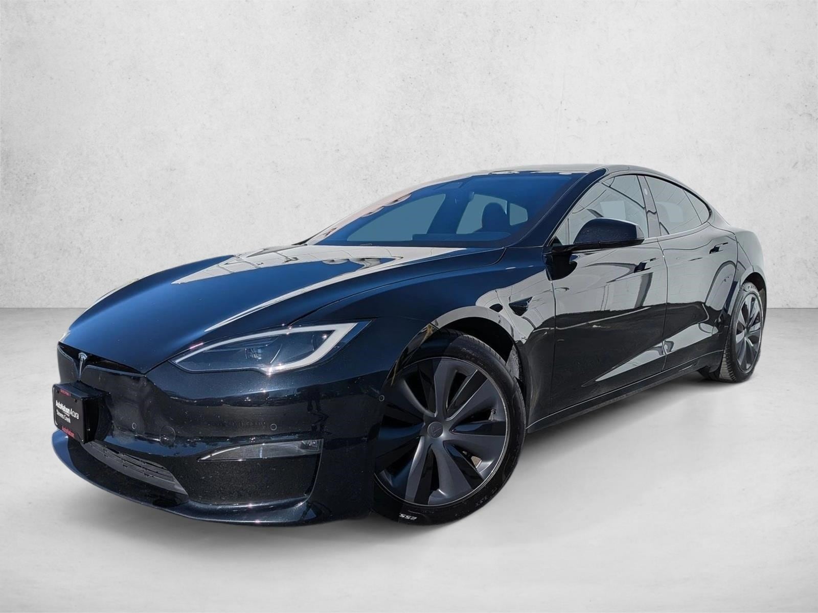 2022 Tesla Model S Base's photo