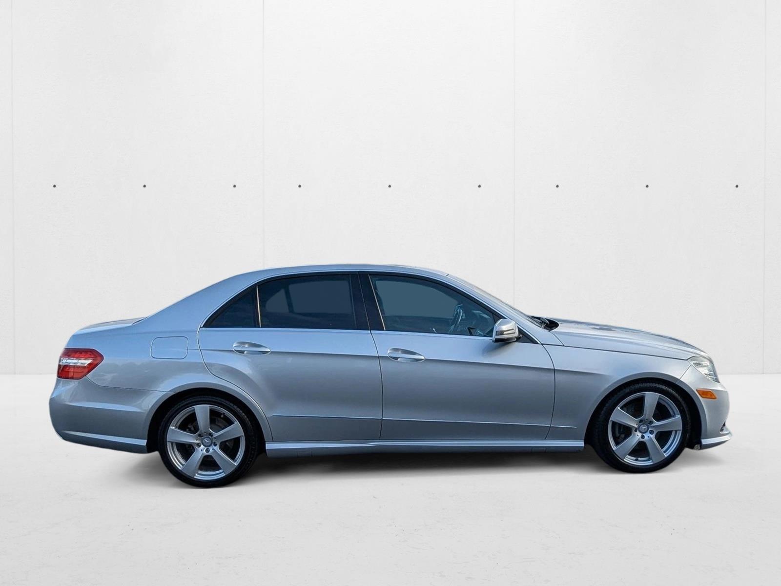 2010 Mercedes Benz E 350 photo 4