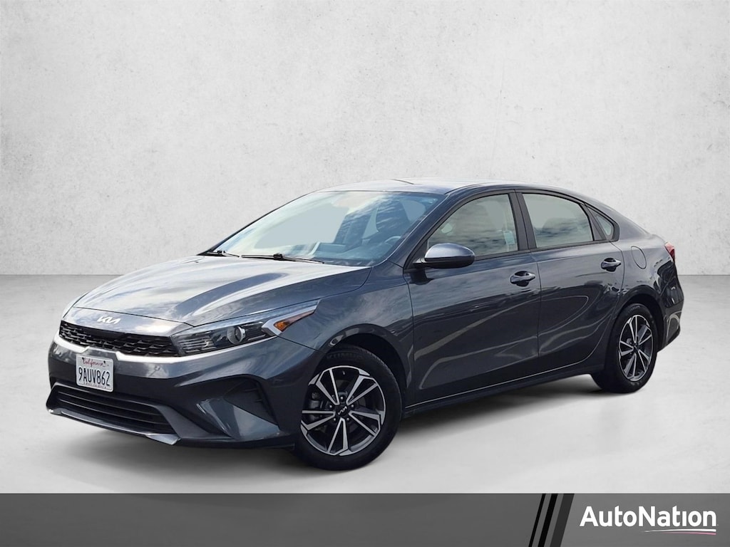 Used 2022 Kia Forte LXS Sedan