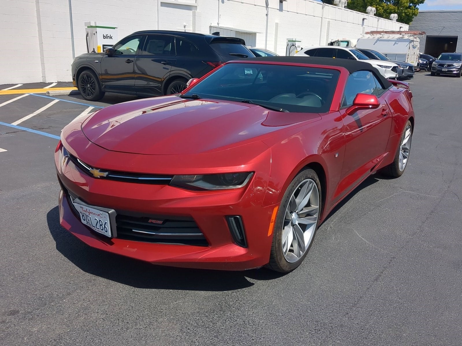 2018 Chevrolet Camaro 2LT photo 1