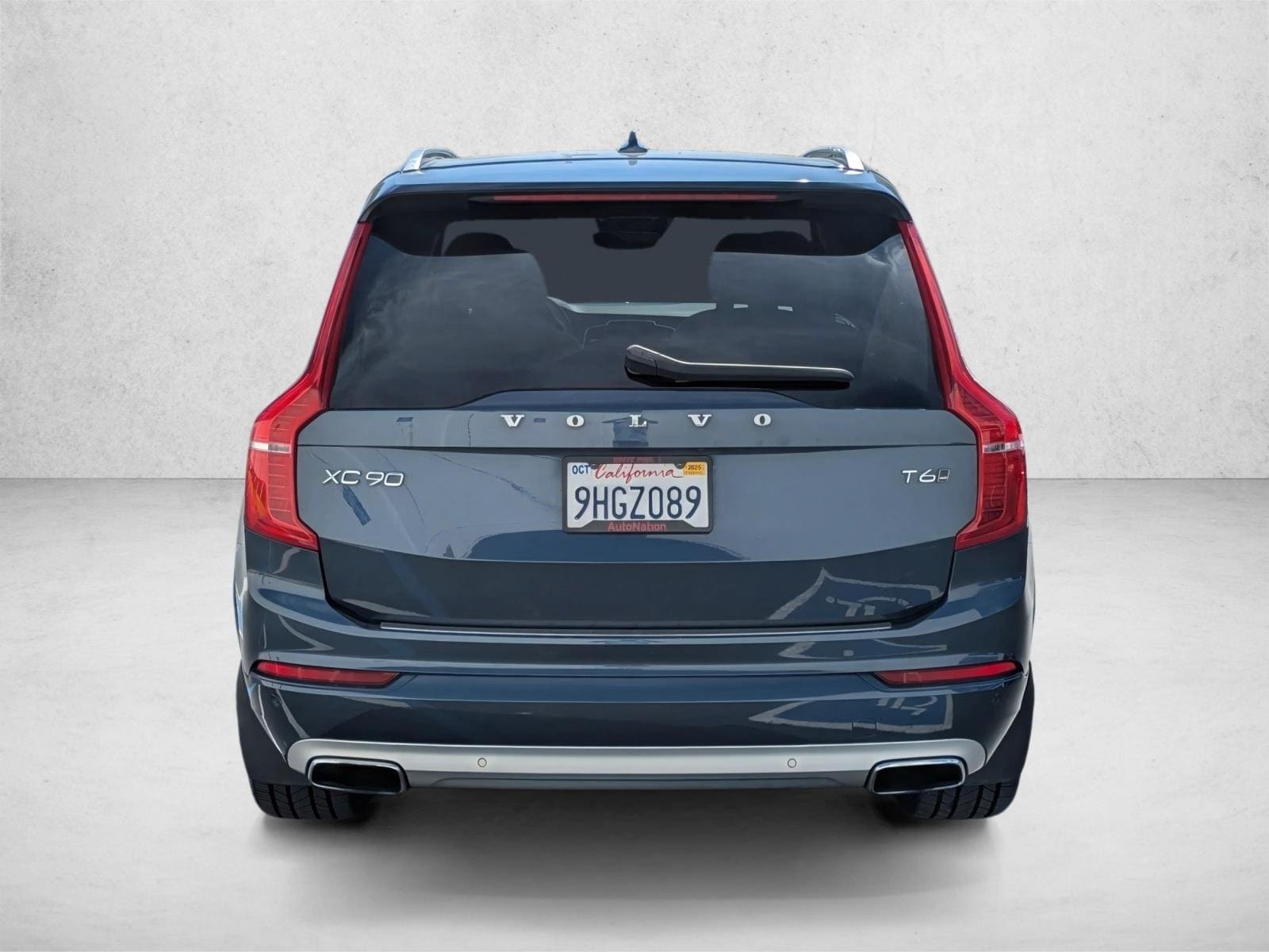 2020 Volvo XC90 Momentum photo 6