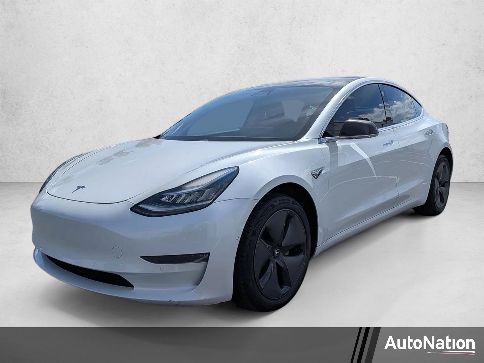 2020 Tesla Model 3 Long Range Dual Motor All-Wheel Drive's photo