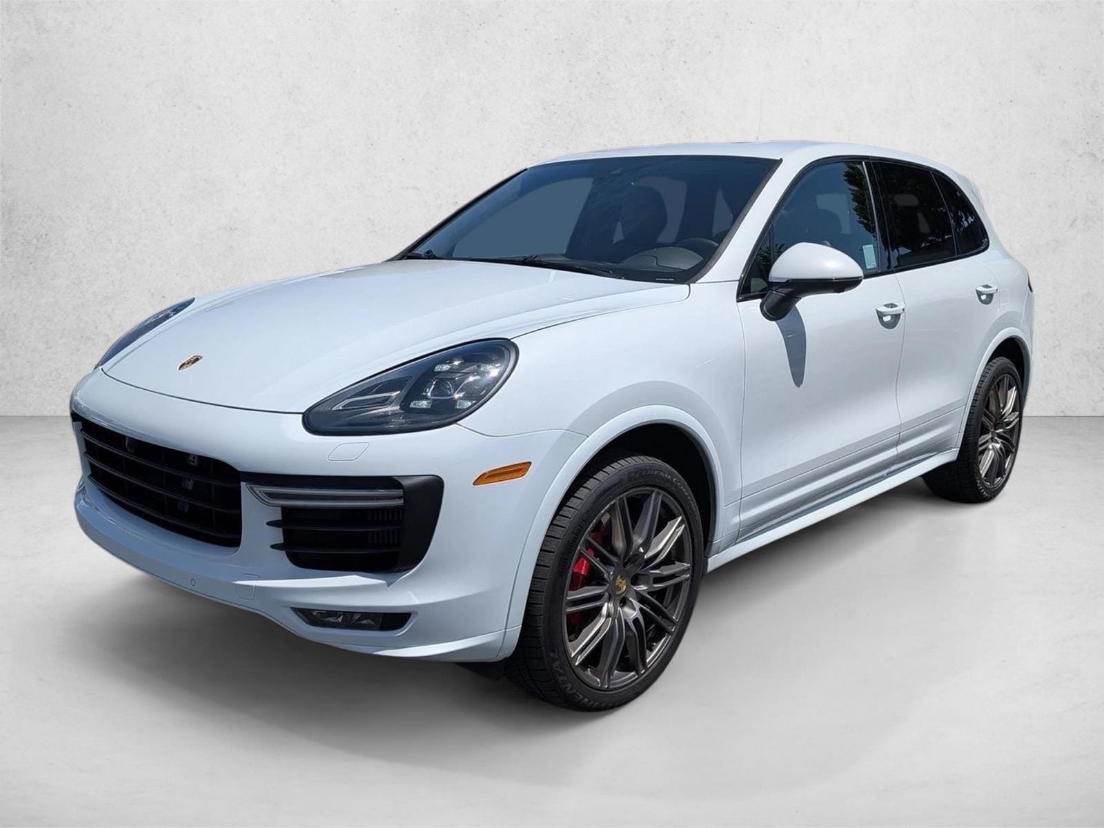 2016 Porsche Cayenne GTS